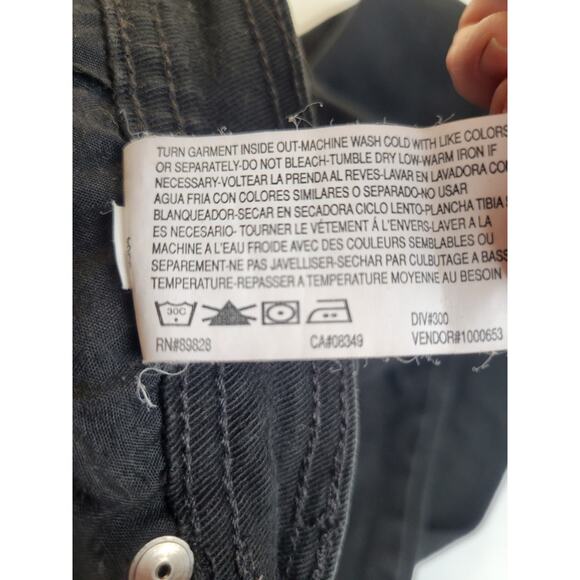 Gloria Vanderbilt Black Denim Straight Leg Mid Rise Faded Jeans Women's Size 10 - Picture 9 of 9